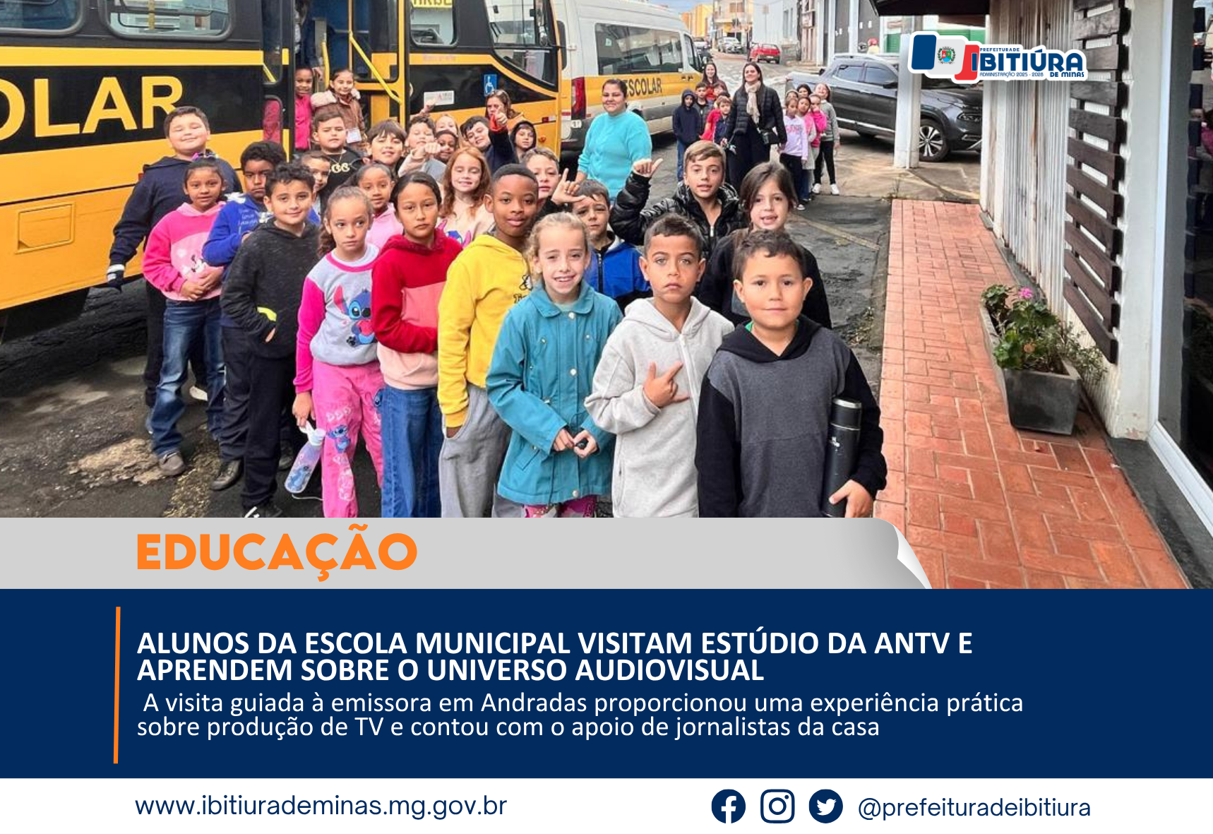 ALUNOS DA ESCOLA MUNICIPAL VISITAM ESTÚDIO DA ANTV E APRENDEM SOBRE O UNIVERSO AUDIOVISUAL
